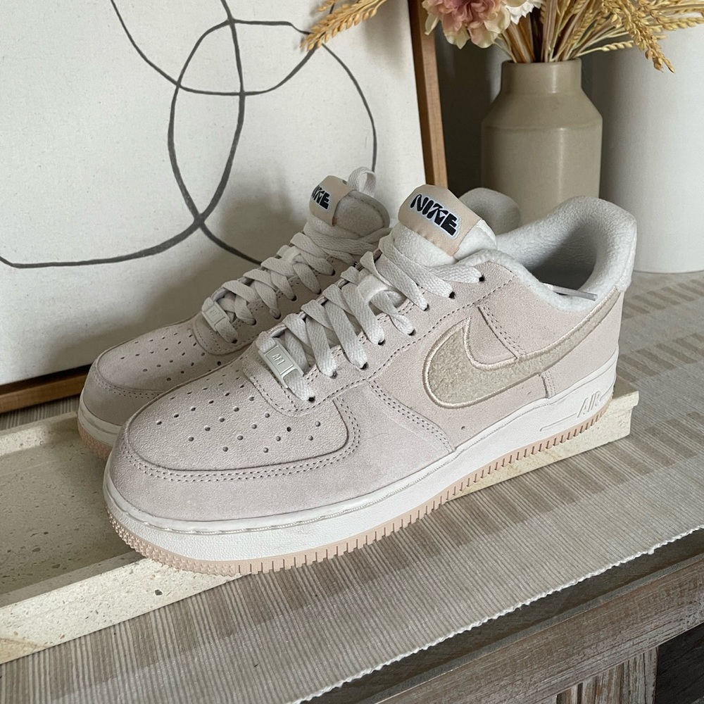 Nike Air Force 1 '07